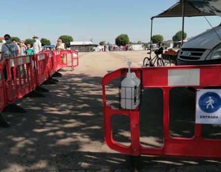 El mercadillo abre este mi�rcoles con todos los puestos 