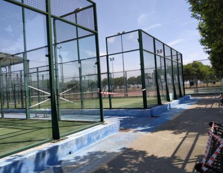 Las pistas de tenis y p�del abren ma�ana y tarde desde hoy 
