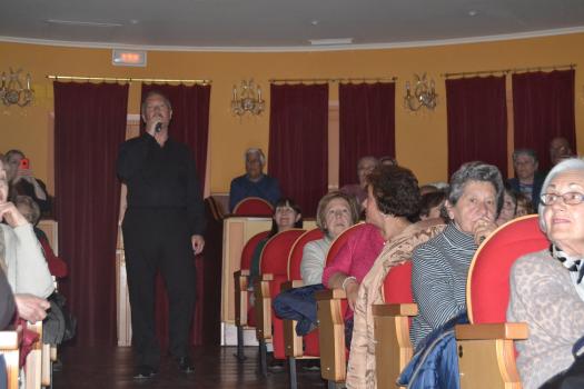 El Teatro Municipal se retrotrae a los a�os 80 y 90 de la mano de la Banda de M�sica y el programa radiof�nico Onda Musical