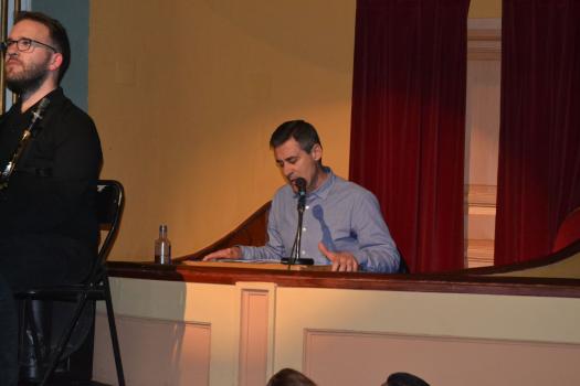 El Teatro Municipal se retrotrae a los a�os 80 y 90 de la mano de la Banda de M�sica y el programa radiof�nico Onda Musical