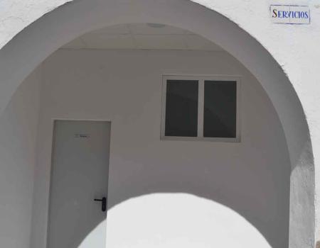 Los nuevos aseos p�blicos del mercado municipal ya est�n abiertos 