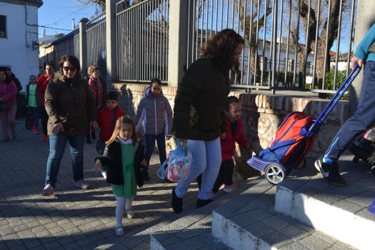 Los colegios biling�es Miguel de Cervantes y Paseo Viejo de la Florida celebran el d�a del patr�n de Irlanda