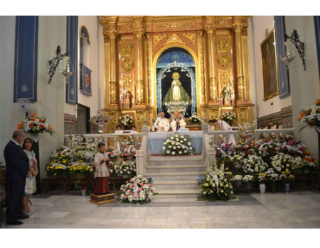 Los almagre�os celebran la romer�a de mayo