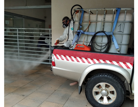 La desinfecci�n contin�a a diario en los lugares m�s concurridos de Almagro 