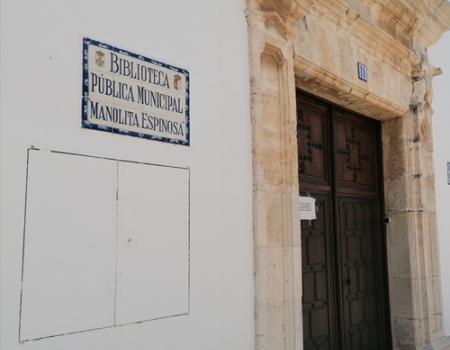 El Ayuntamiento reabre la biblioteca este mi�rcoles 