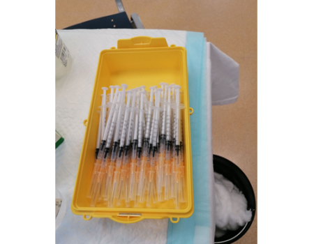 El Gobierno de Castilla-La Mancha se compromete a empezar a vacunar en el mes de junio a las personas comprendidas entre los 49 y 30 a�os 