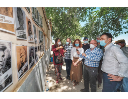 Tierraseca visita la fosa de represaliados del franquismo en el cementerio de Almagro
