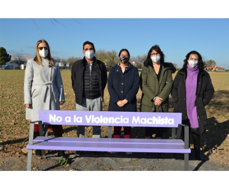 Almagro se implica contra la violencia de g�nero 