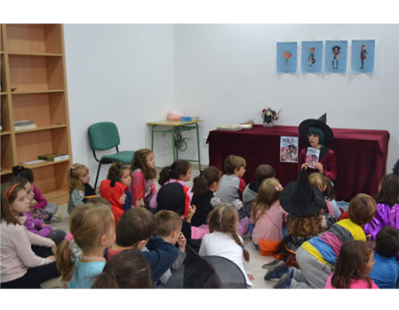 Brujas y calabazas llegan a Almagro para celebra el D�a de la Biblioteca 
