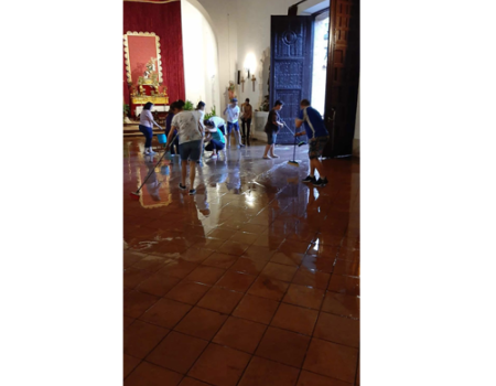 La tormenta de ayer provoc� varios da�os en la ciudad