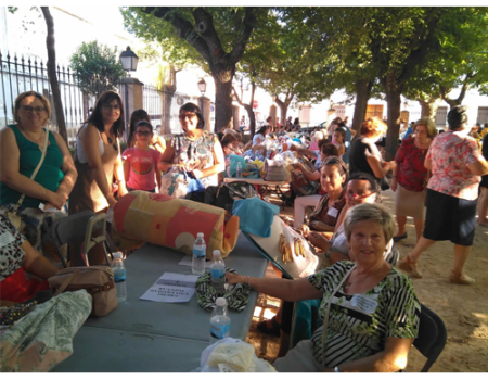 Encajeras almagre�as participaron en el XIII encuentro de encajeras de Bola�os 