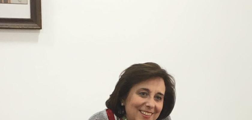 Mar�a Gud�n se reuni� con el club de lectura de la Biblioteca Municipal “Manolita Espinosa”