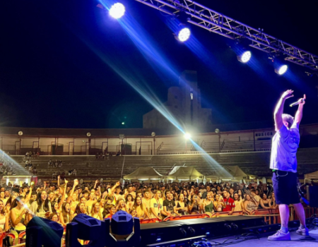  El concierto pre-feria fue un rotundo �xito, reuniendo a 1.300 personas en la noche del mi�rcoles
