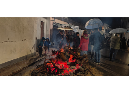 La lluvia condicion� este San Ant�n 2024 pero no impidi� su celebraci�n