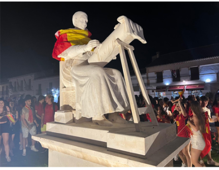 Almagro vivi� intensamente el triunfo de Espa�a en la Eurocopa