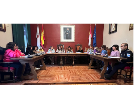 Primera reuni�n de la Comisi�n Local de Absentismo Escolar tras la aprobaci�n del nuevo Plan Municipal aprobado en septiembre