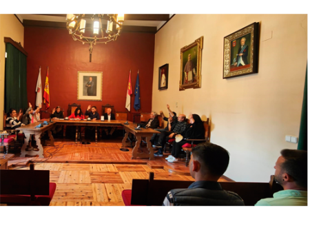 El Ayuntamiento concede la medalla de la Ciudad de Almagro a la Hermandad de San Juan