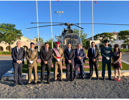 El batall�n de Helic�pteros de Almagro celebr�  su aniversario y la festividad de su patrona en una parada militar con exhibici�n a�rea