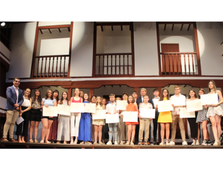 Almagro reconoce a los mejores alumnos del curso 2023-2024