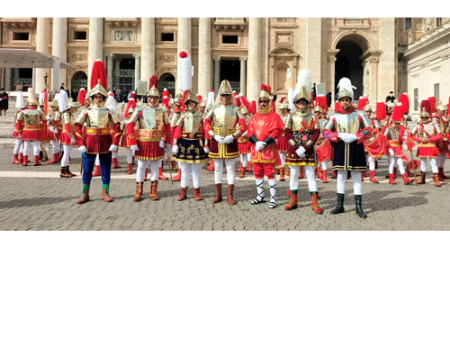 La singularidad de la Ruta de la Pasi�n Calatrava, a trav�s de sus Armaos, brill� con fuerza en Roma