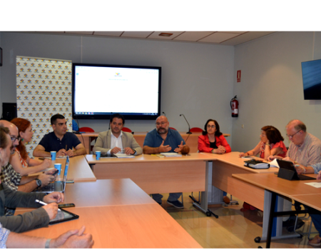 El Grupo de Desarrollo Rural Campo de Calatrava retoma su actividad con una campa�a de promoci�n del Vino DOP Campo de Calatrava