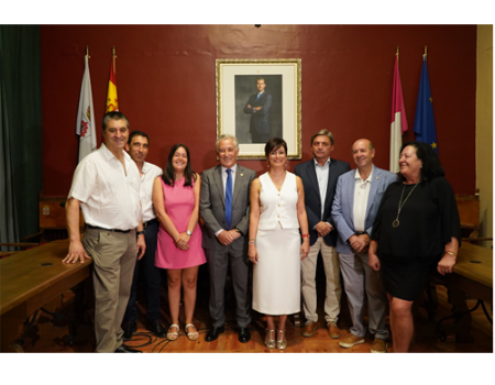La ministra de Vivienda, Isabel Rodr�guez, visita Almagro  