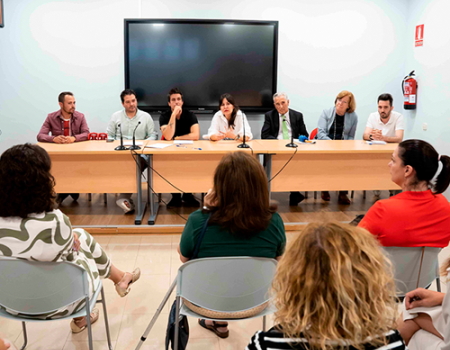 Campo de Calatrava firma contratos de ayudas LEADER para proyectos ubicados en municipios de extrema despoblaci�n 