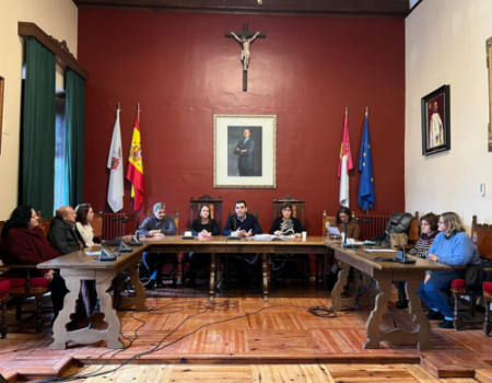 Almagro reafirma su compromiso con la igualdad por el D�a Internacional de la Mujer