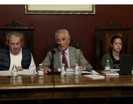 Nuevo paso para la recuperaci�n del centro de d�a de mayores: El pleno garantiza financiaci�n y abre la puerta a acuerdo con la residencia de mayores 