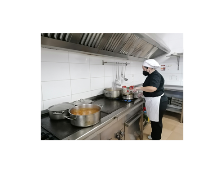 El Ayuntamiento adquiere 20 bandejas isot�rmicas para el servicio de comida a domicilio