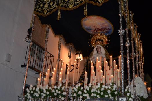 S�bado Santo: Procesi�n de La Soledad