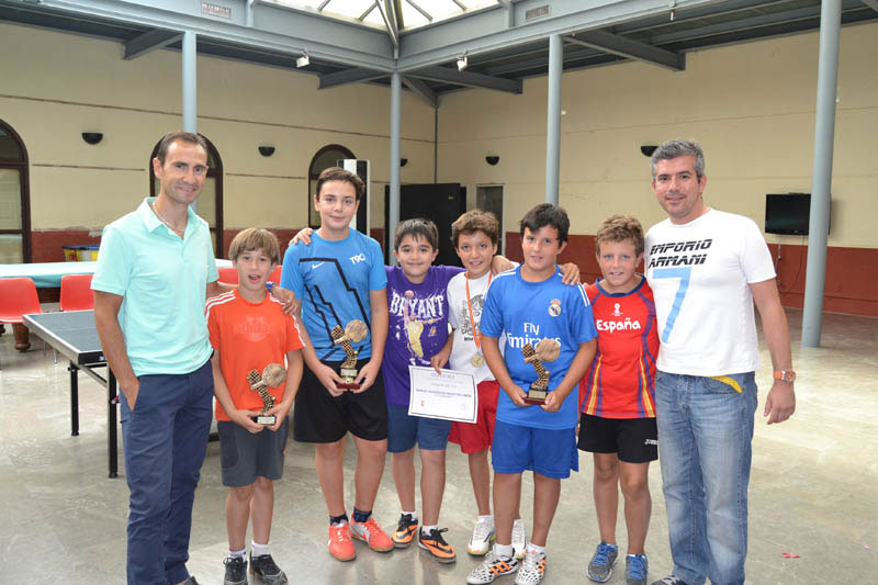 Diego López se impone en el XX Torneo de tenis de mesa categoría sub-14