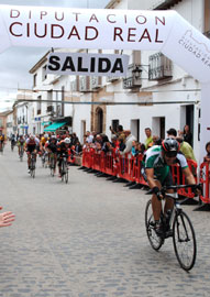 Juan Sánchez se lleva la Cicloturista Lolo Sanroma