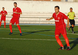 El Almagro sigue sumando para evitar el descenso pero pierde a Ureña por lesión