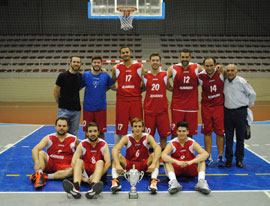 El Trofeo José Manuel Roldán se queda en casa