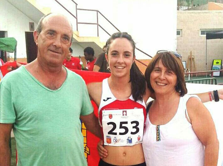 María Moya roza el bronce en Lorca