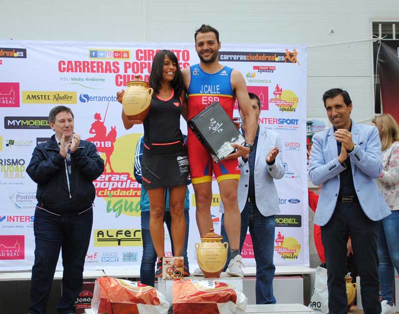 Gemma Arenas gana en casa haciendo marca