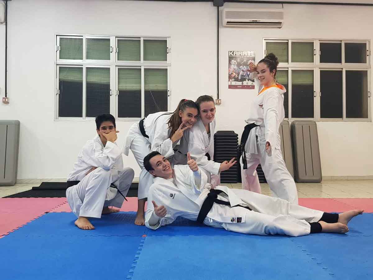 Cinco almagreños en el Campeonato de España de Karate