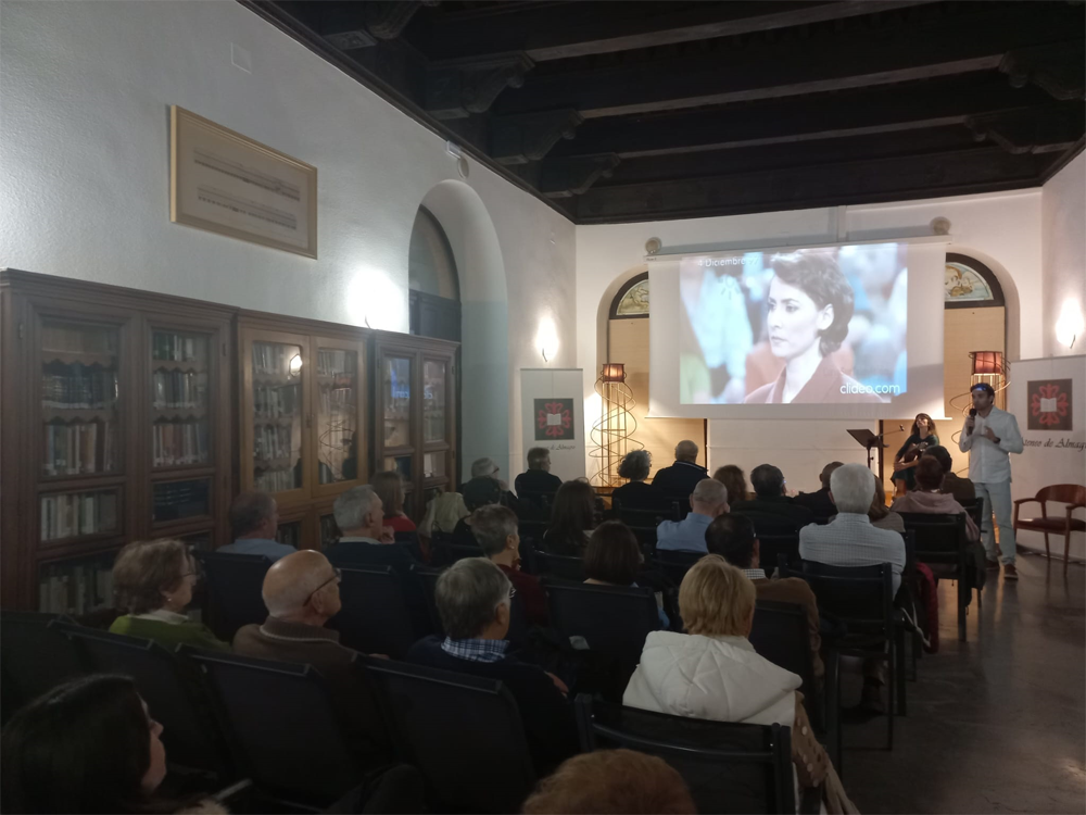 El Ateneo homenajea a escritoras y cantantes con motivo del Día contra la Violencia de Género