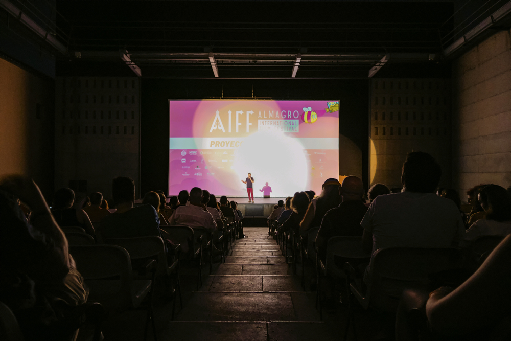 Cientos de espectadores llenan la Plaza Mayor y el Teatro Adolfo Marsillach en el primer fin de semana del Festival de Cine de Almagro
