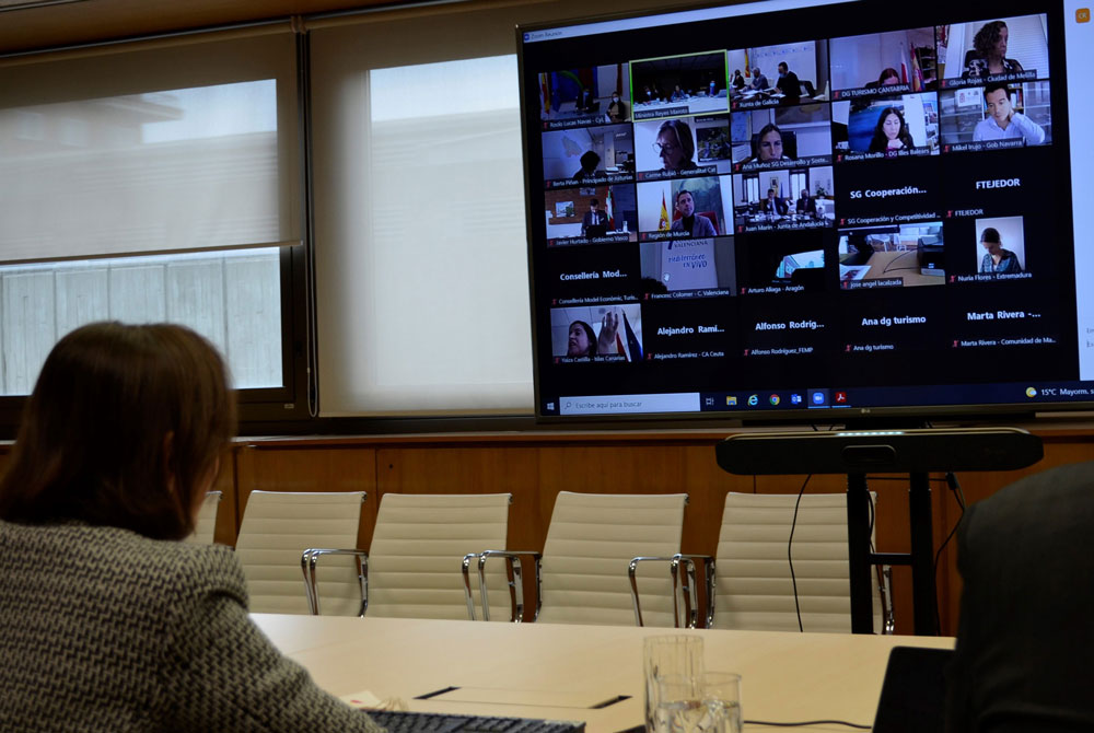 Gobierno y CCAA acuerdan una inversi�n de 720 milones de euros en destinos tur�sticos