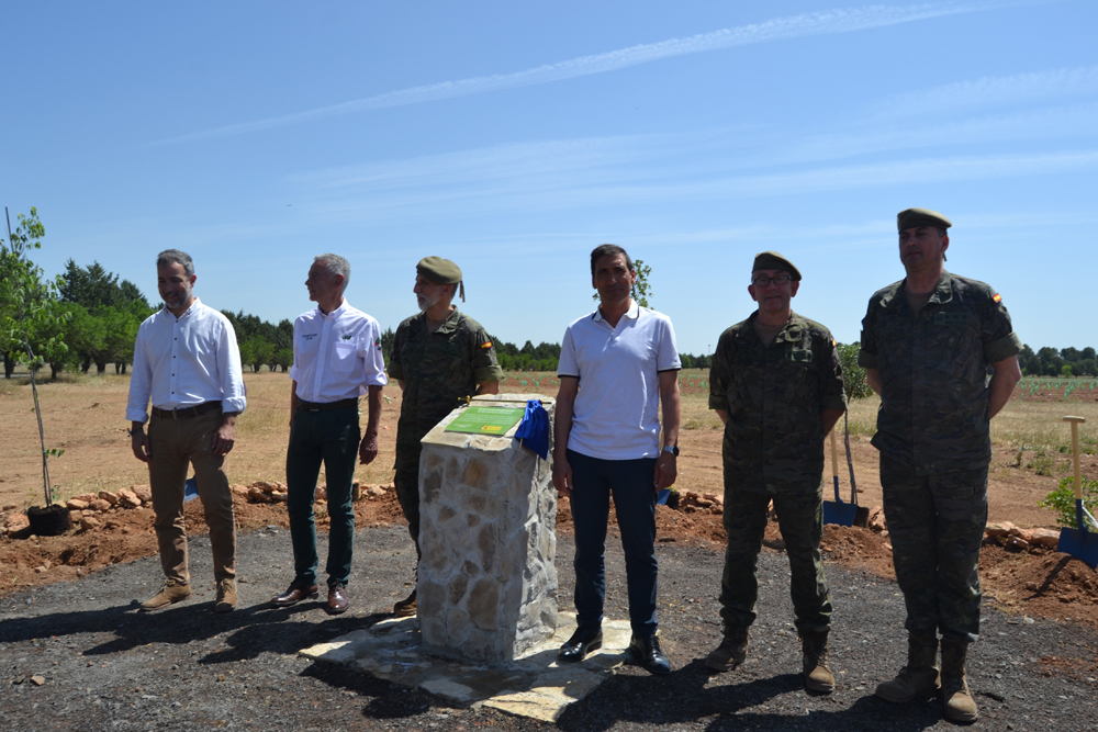 40.000 árboles se han plantado en la Base de Helicópteros de Almagro