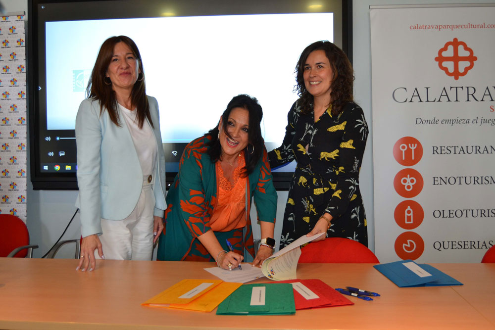 El Almagro FS femenino recibe el patrocinio del 'Campo de Calatrava’ y promocionará la marca 'Calatrava Sabor”