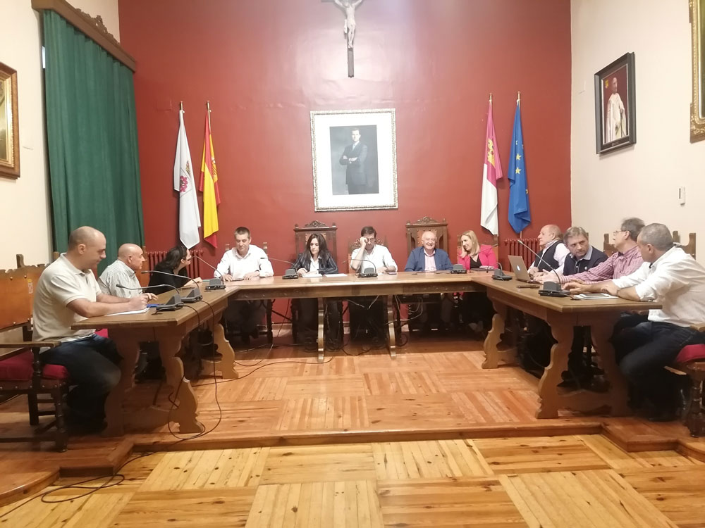 El Pleno modifica la tasa por derechos de examen