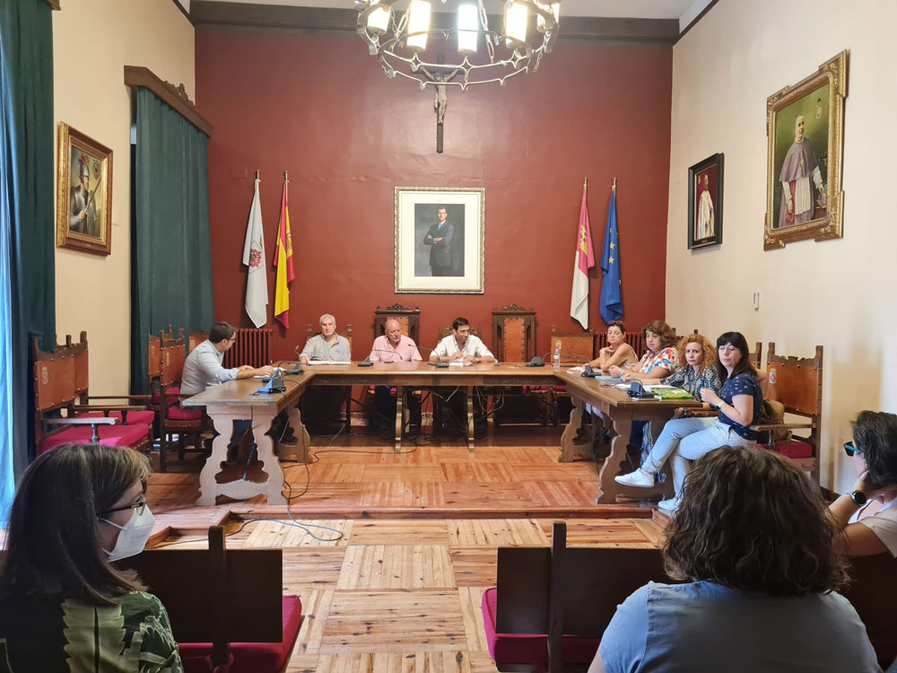 El 5 de diciembre y el 2 de mayo serán días no lectivos en Almagro