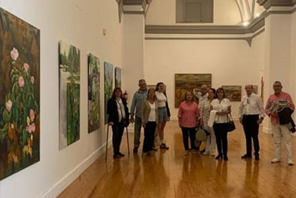 Las visitas guiadas por la exposición