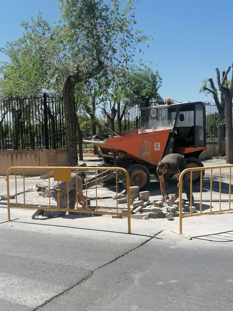 El Ayuntamiento realizará un centenar de actuaciones en materia de accesibilidad por todos los barrios de la ciudad