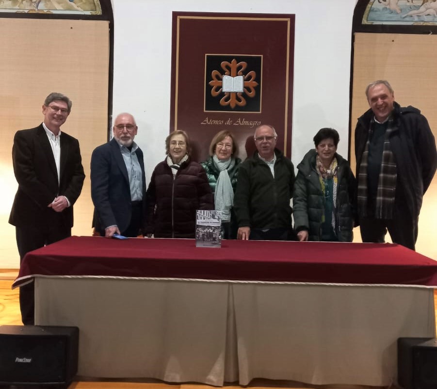 El Ateneo abordó la implicación política de la mujer en la transición