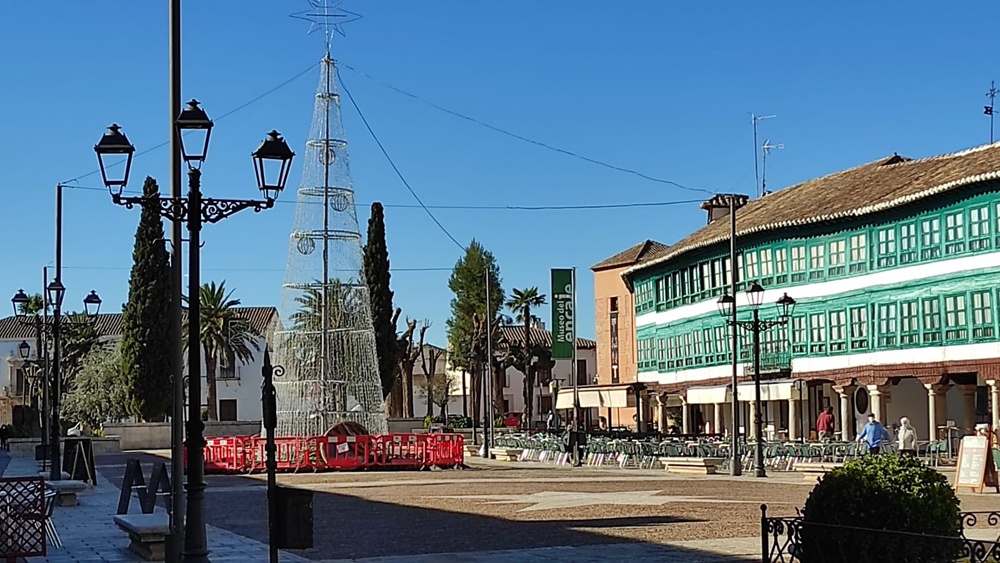 Encendido de luces y mercadillo solidario para este fin de semana en Almagro