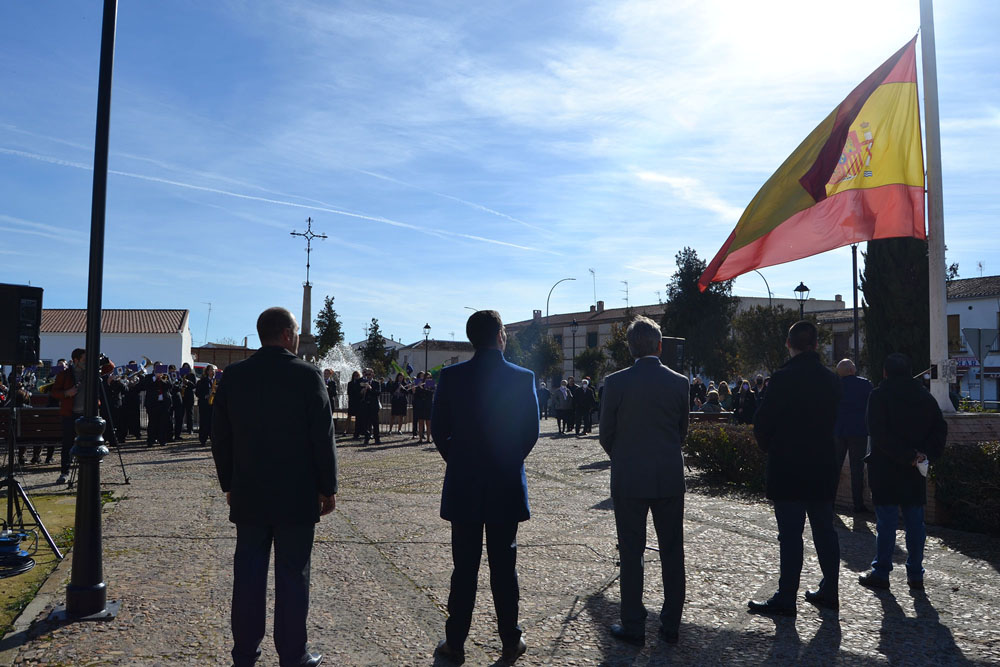 Almagro conmemora el Dia de la Constitución apelando al consenso